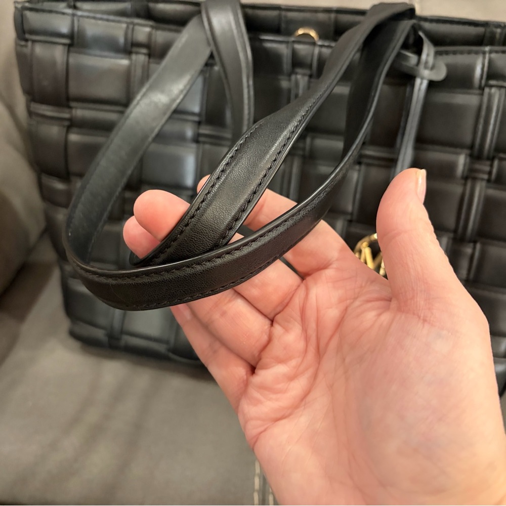 Michael Kors Black Woven Tote with Pouch - Picture 5 of 9